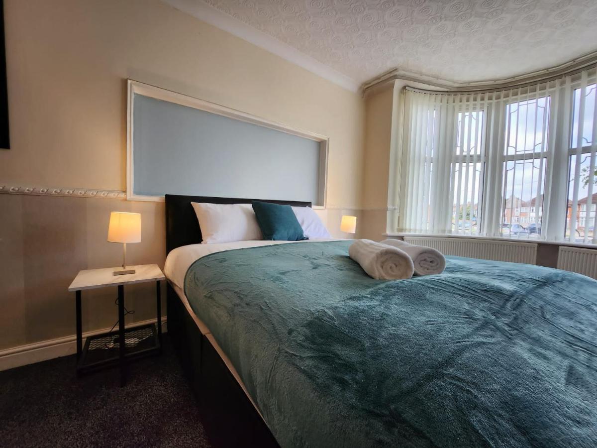 Sheldon Shared House Hotel Solihull Ngoại thất bức ảnh