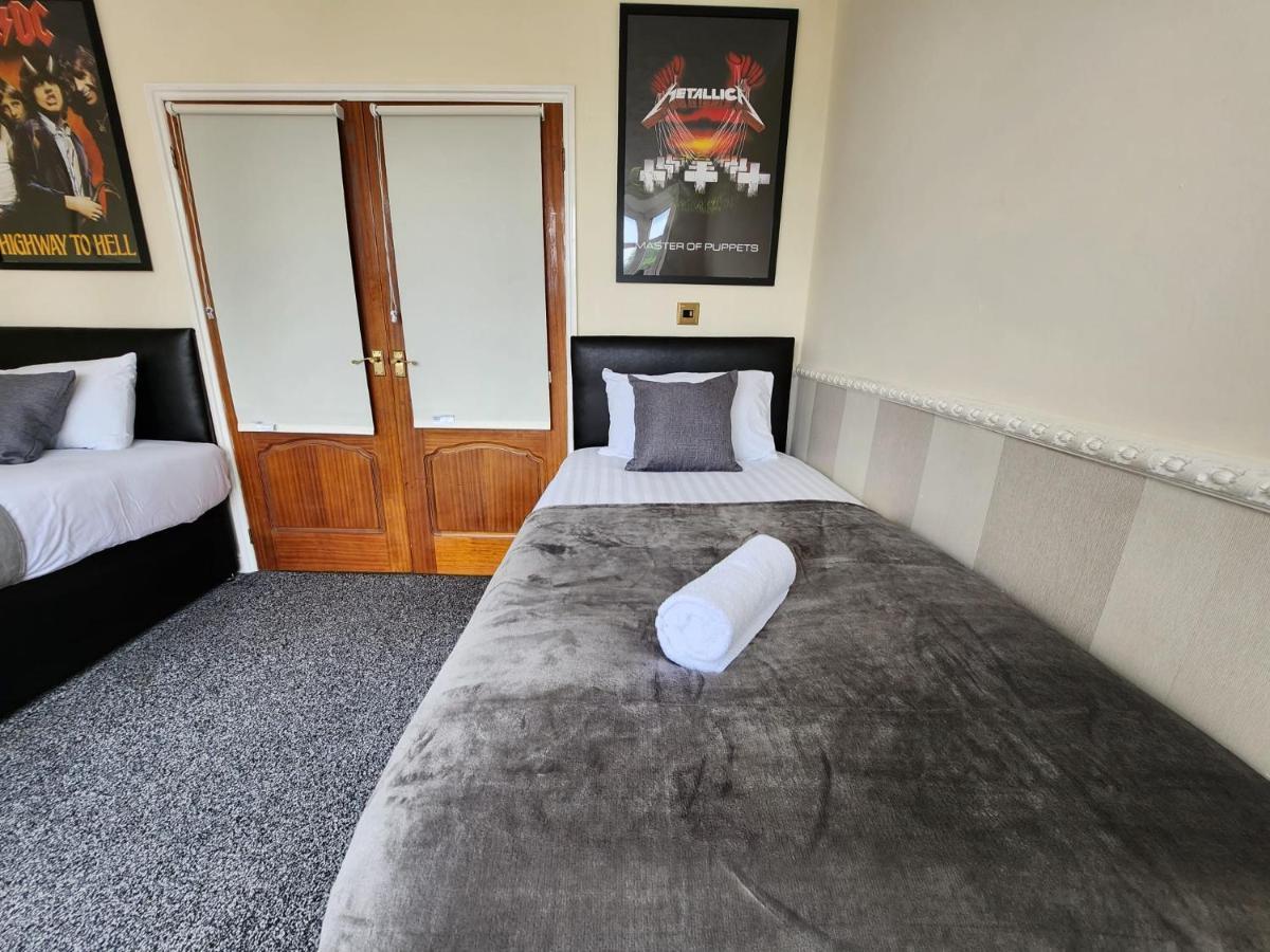 Sheldon Shared House Hotel Solihull Ngoại thất bức ảnh