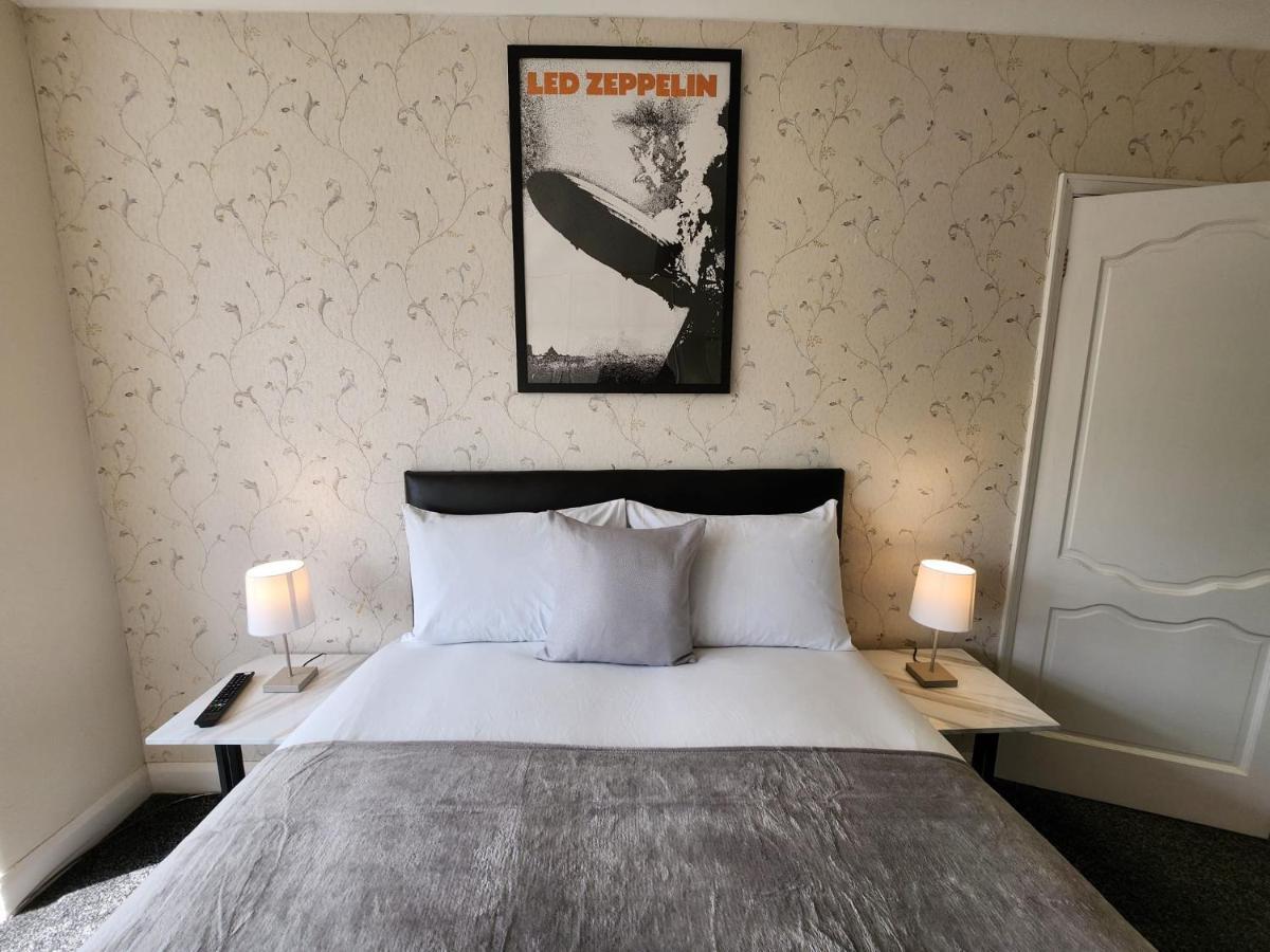 Sheldon Shared House Hotel Solihull Ngoại thất bức ảnh